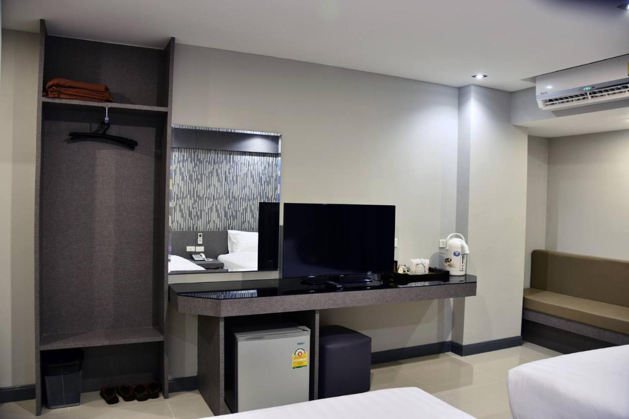C Hotel Bangna Bangkok Luaran gambar
