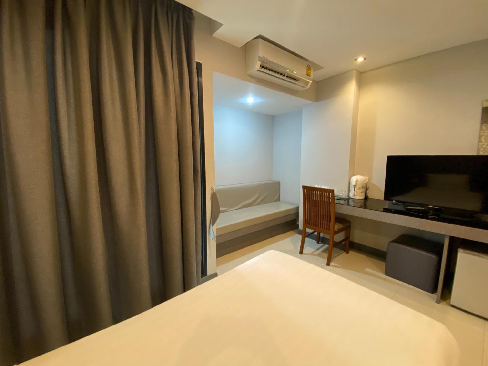 C Hotel Bangna Bangkok Luaran gambar
